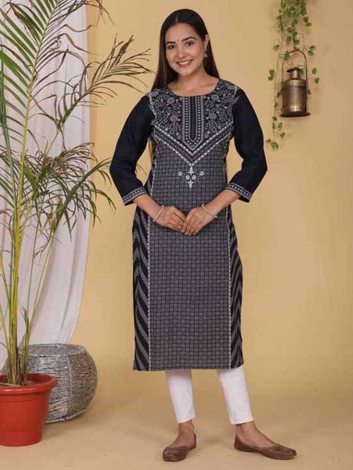 women three quarter sleeve straight kurta - 21966647 - Standard Image - 0