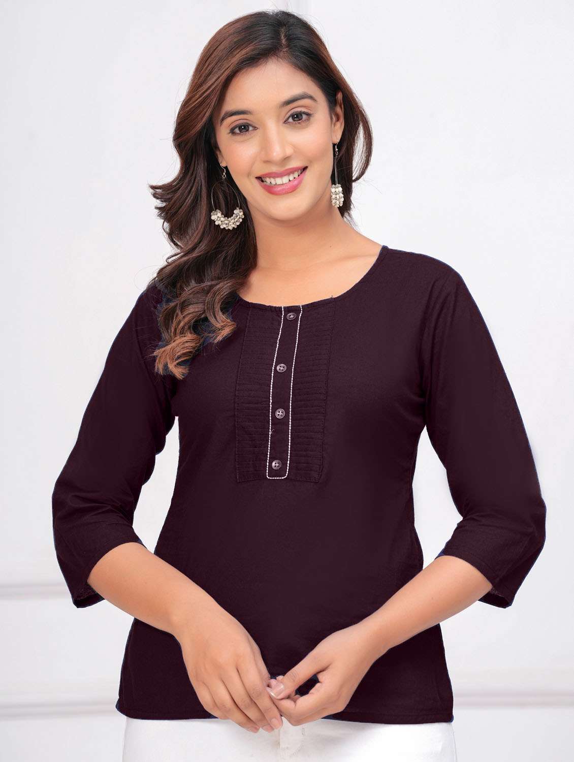 women three quarter sleeve straight kurti - 21966666 - Zoom Image - 0