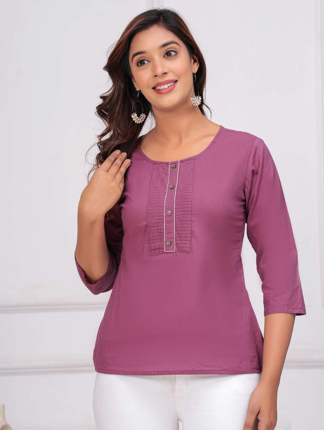 women three quarter sleeve straight kurti