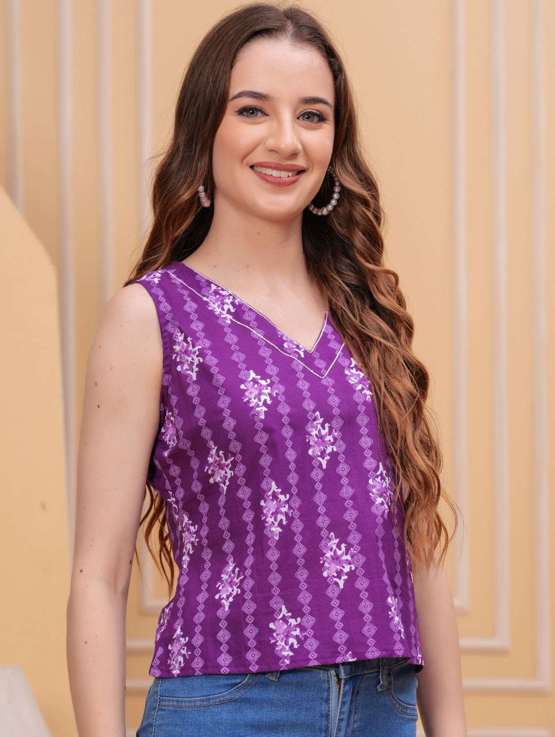 women printed sleeveless ethnic top - 21966698 -  Standard Image - 1