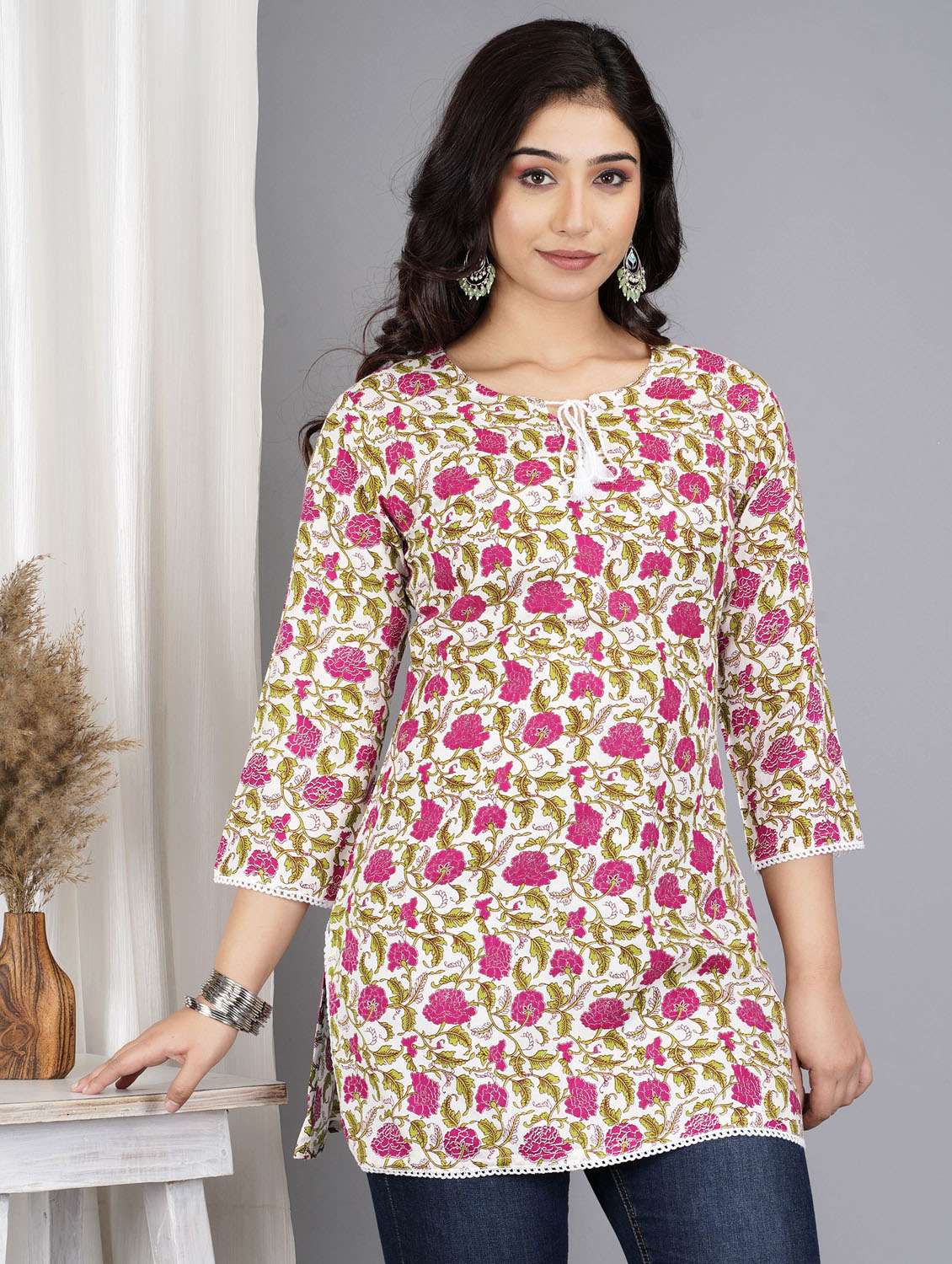 women floral three quarter sleeve straight kurti - 21966699 -  Standard Image - 1
