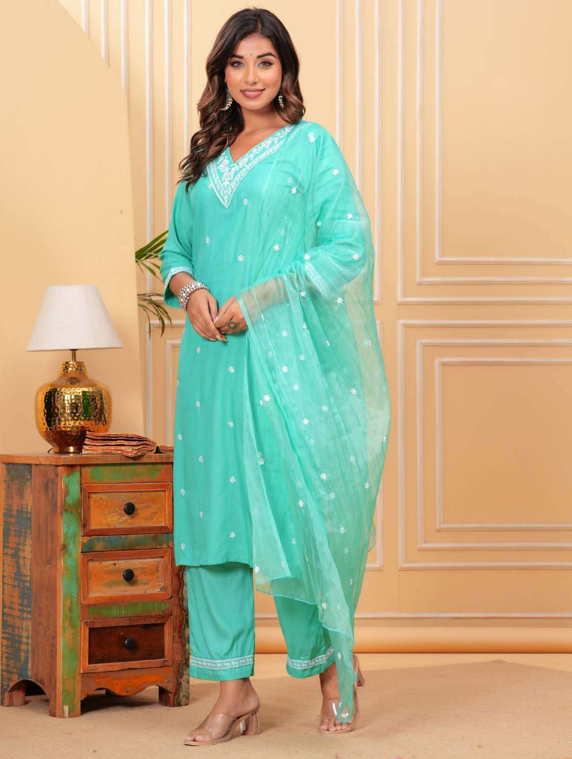 women three quarter sleeve kurta pant with dupatta set - 21966708 - Standard Image - 4