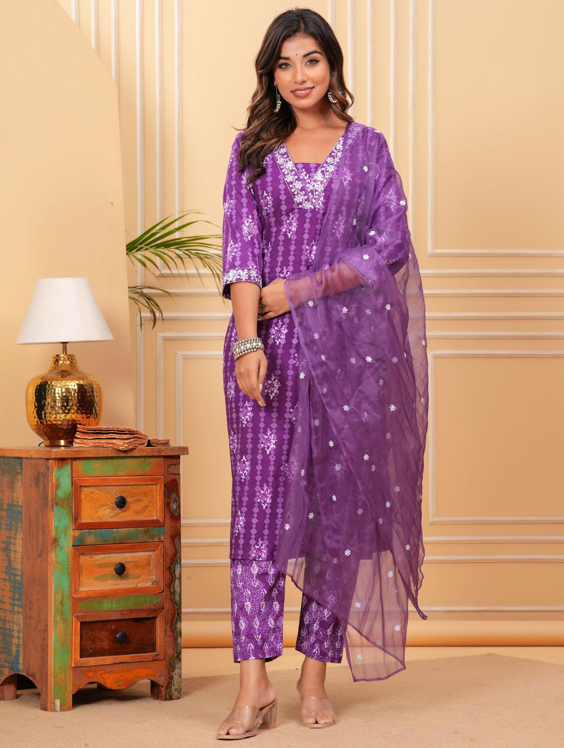 women three quarter sleeve kurta pant with dupatta set - 21966710 - Standard Image - 1