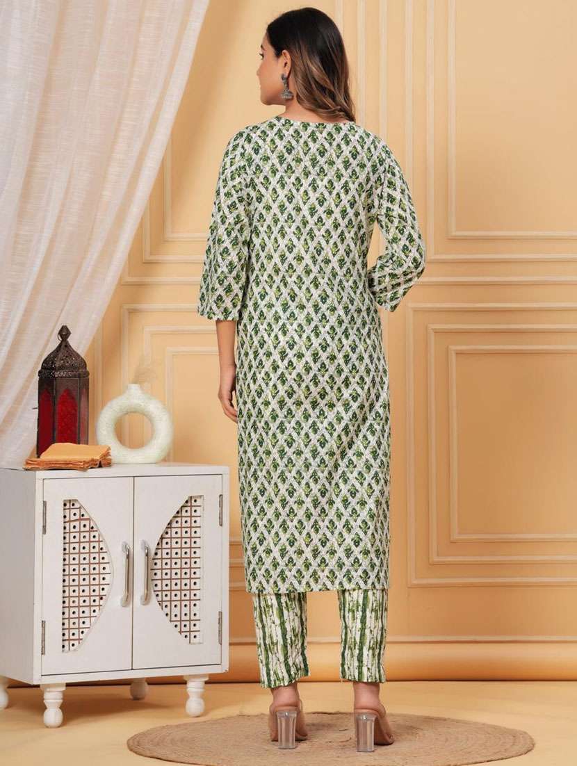 women three quarter sleeve kurta pant with dupatta set - 21966733 - Standard Image - 1