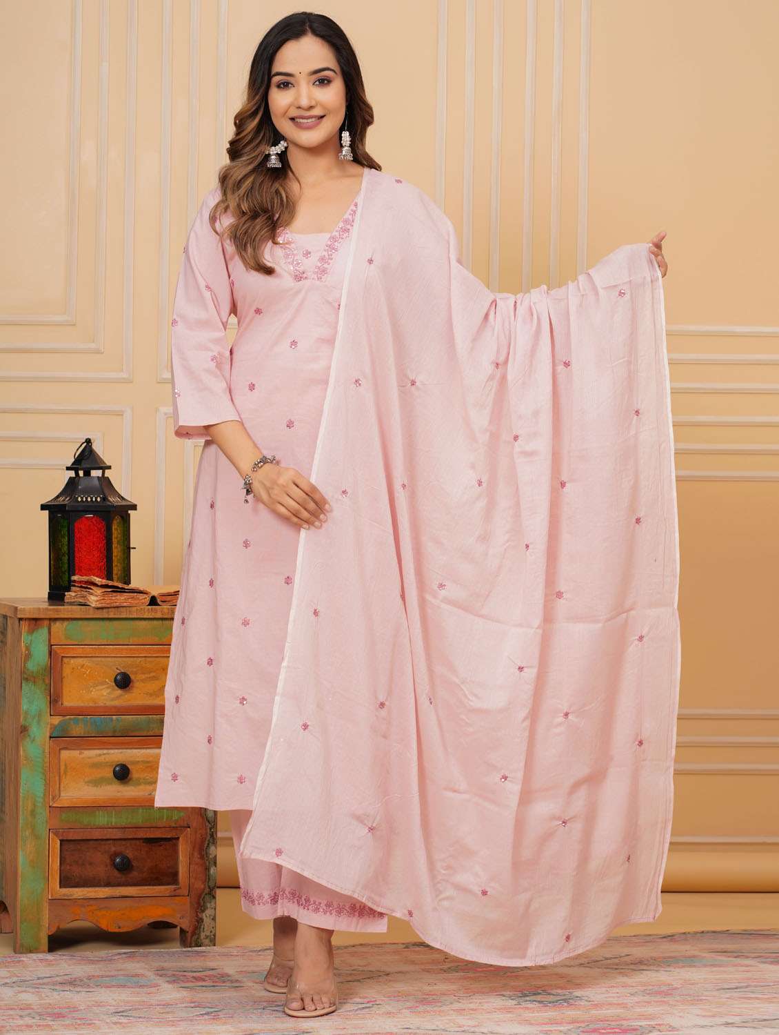 women three quarter sleeve kurta pant with dupatta set