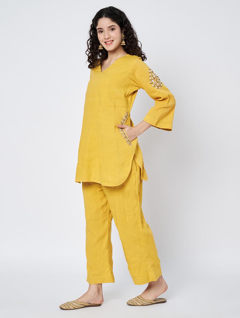 women embroidered kurta and trouser co-ord set - 21966851 -  Standard Image - 1