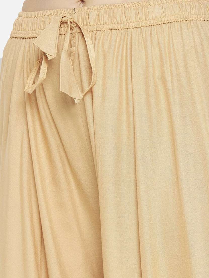 women solid mid rise flared palazzo - 21967013 -  Standard Image - 4