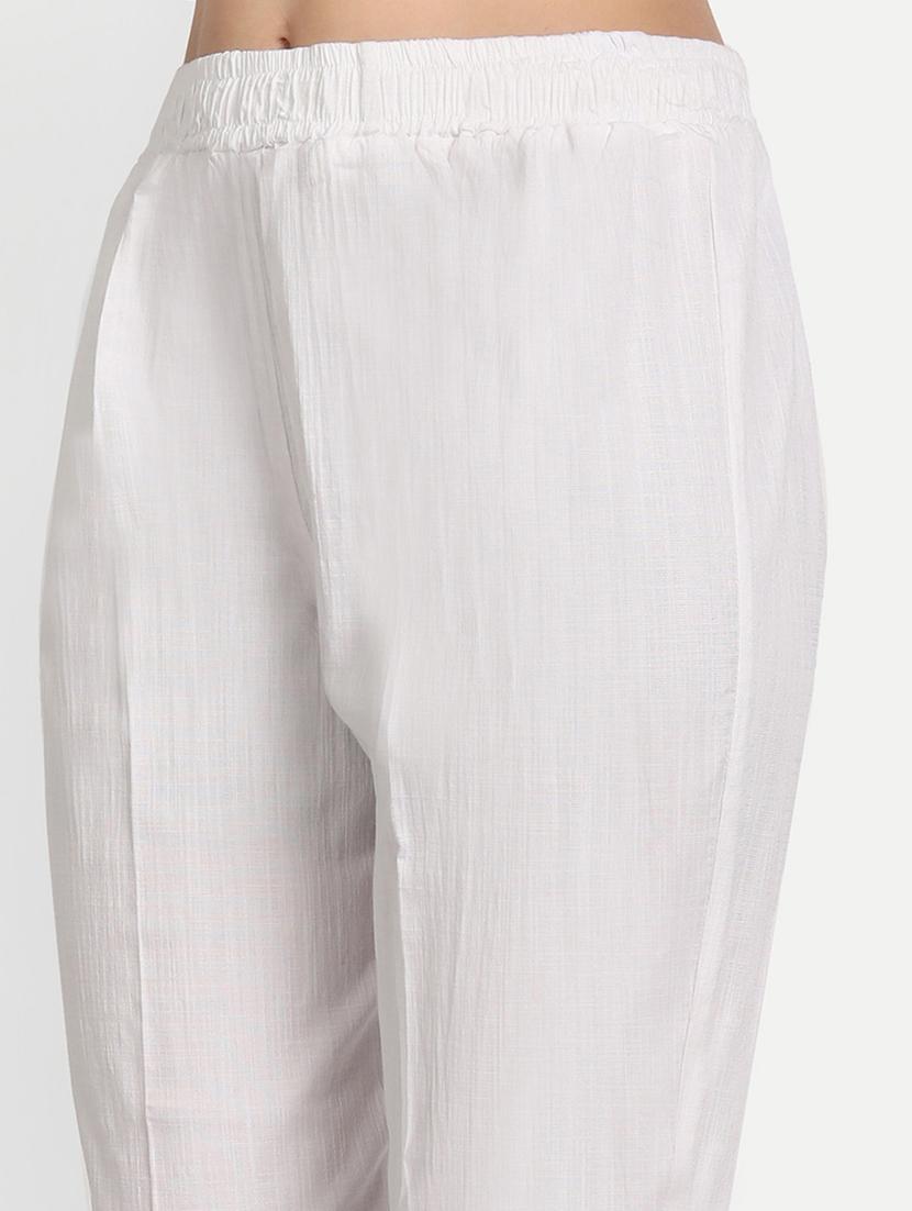 women solid regular fit tapered pant - 21967088 - Standard Image - 4