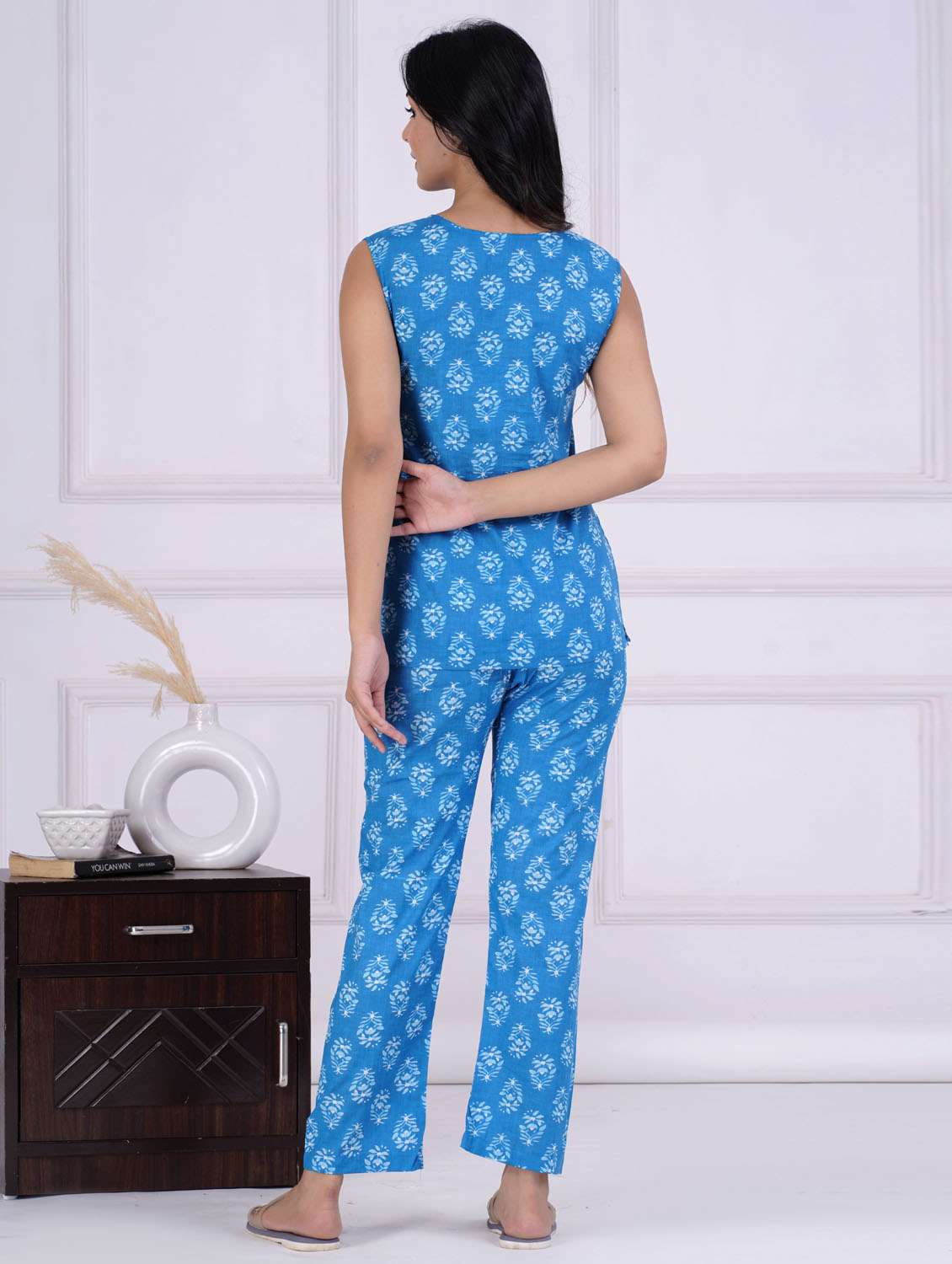 women printed sleeveless nightwear pyjama set - 21967142 - Standard Image - 1