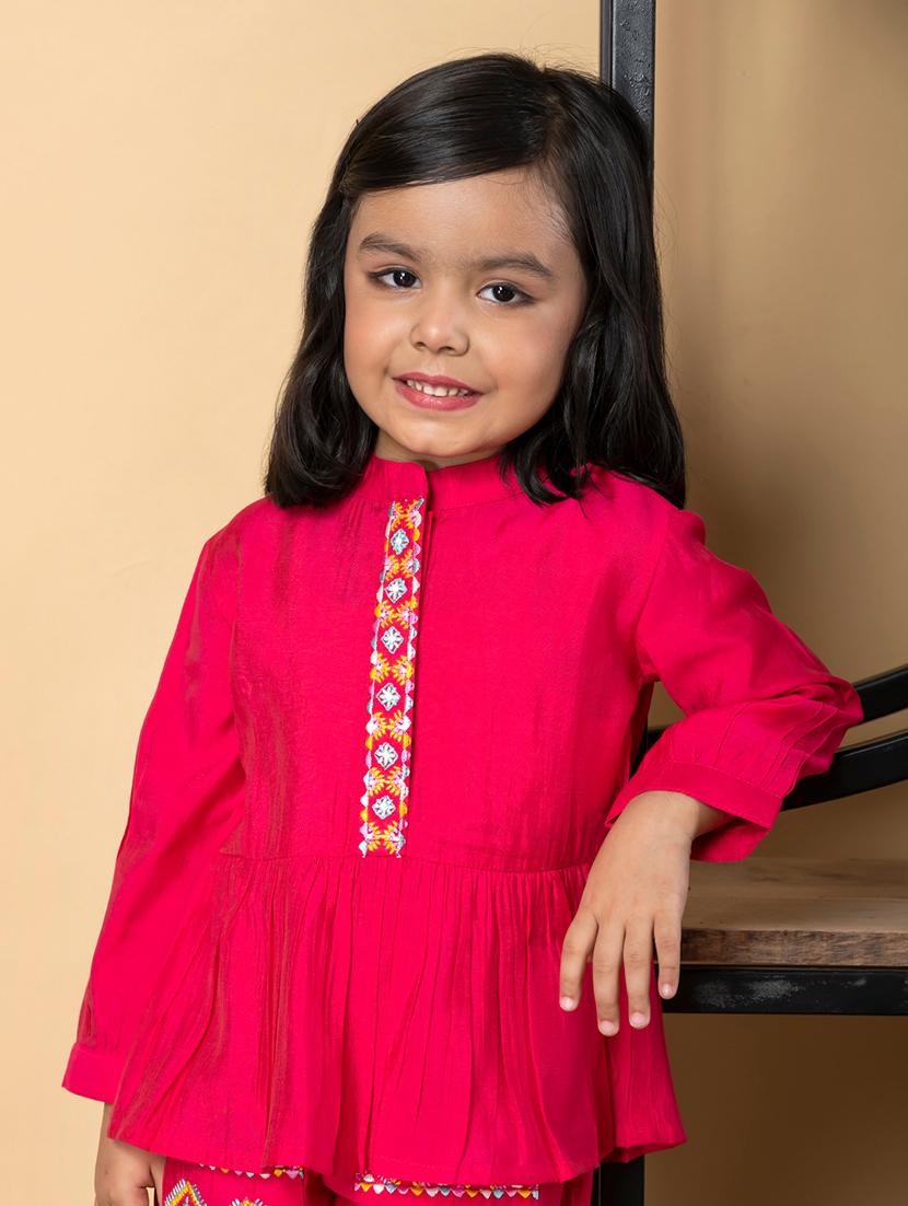 girls embroidered long sleeve kurta and salwar set - 21967201 - Standard Image - 4