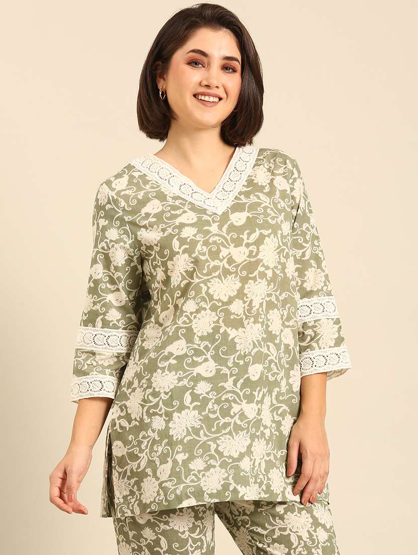 women printed three quarter sleeve staright kurti - 21967253 -  Standard Image - 1