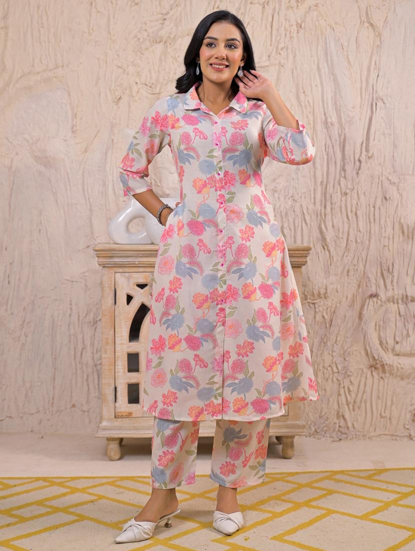 women floral three quarter sleeve kurta pant set - 21967278 - Zoom Image - 0