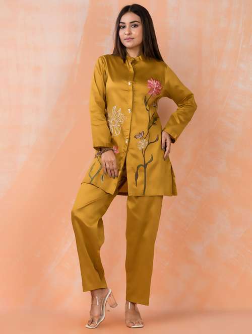 women embroidered long sleeve ethnic co-ord set - 21967353 - Standard Image - 0