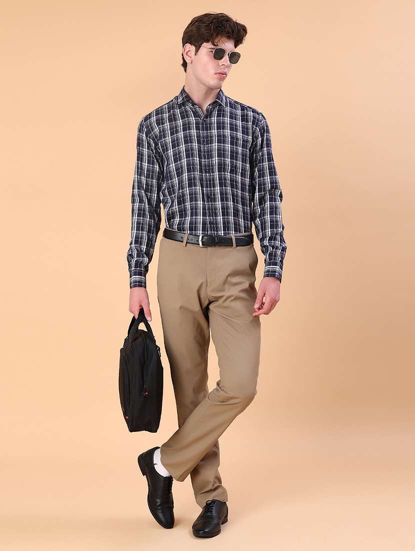 men chcekered collared long sleeve shirt - 21967865 -  Standard Image - 4