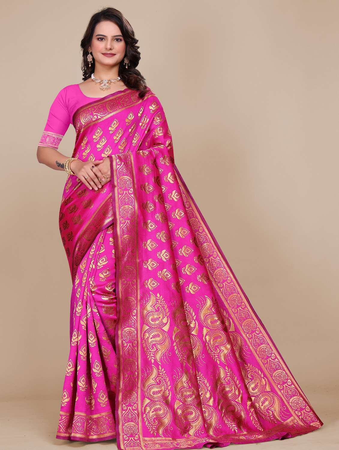 women self design banarasi saree with blouse - 21967989 -  Standard Image - 1
