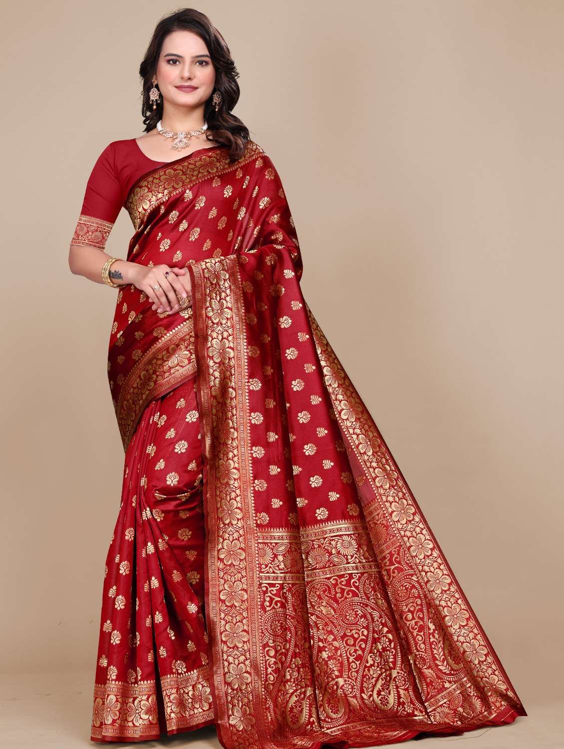 women self design banarasi saree with blouse - 21967990 -  Standard Image - 1