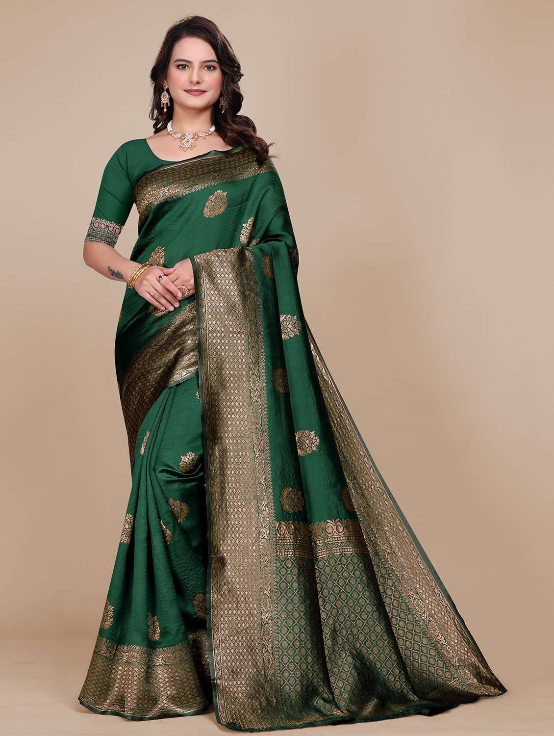 women self design banarasi saree with blouse - 21967995 -  Standard Image - 1
