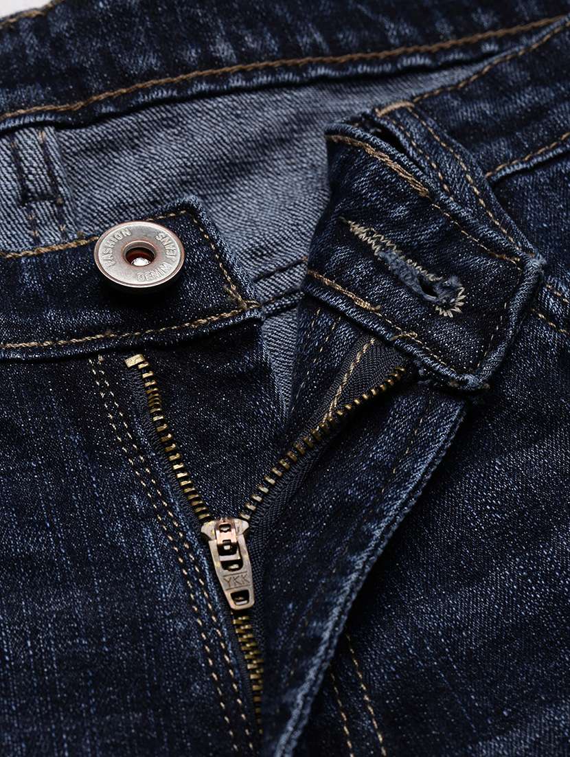 men washed low rise full length jeans - 21968062 -  Standard Image - 6