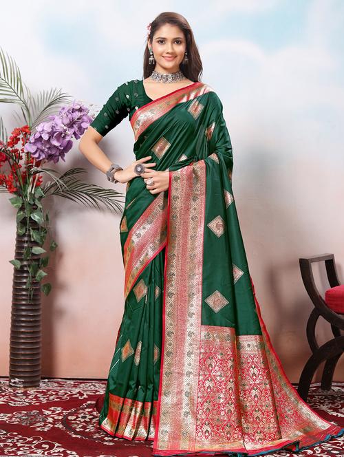 women self design banarasi saree with blouse - 21968099 - Standard Image - 0