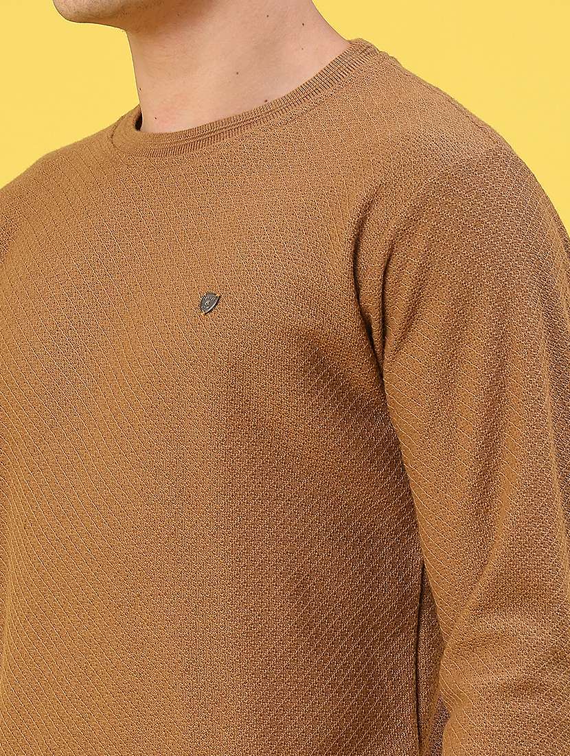 men self designed long sleeve pullover - 21968465 -  Standard Image - 4