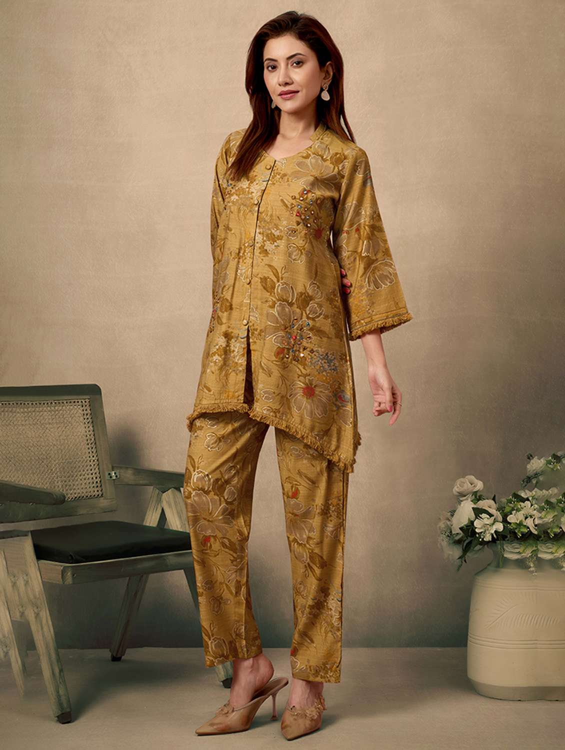 women floral three quarter sleeve ethnic co ord set - 21968498 -  Standard Image - 1