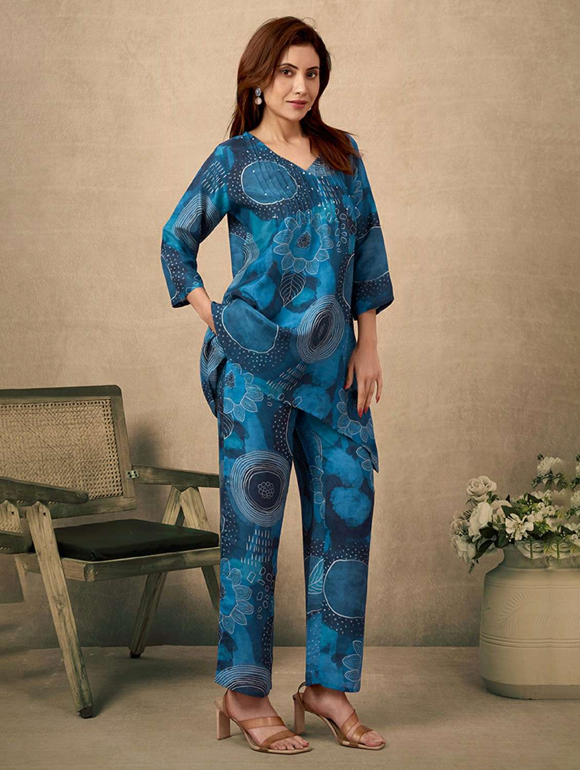 women printed three quarter sleeve ethnic co ord set - 21968499 -  Standard Image - 1