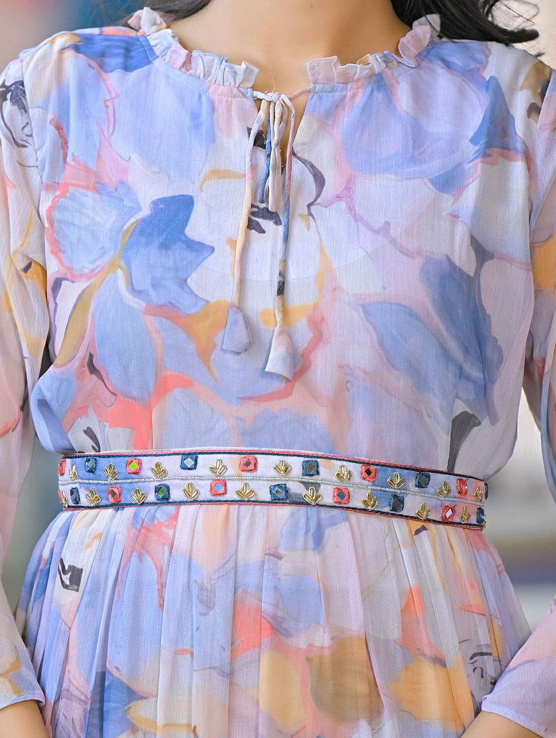 women printed tie-up neck tiered dress - 21968503 -  Standard Image - 4