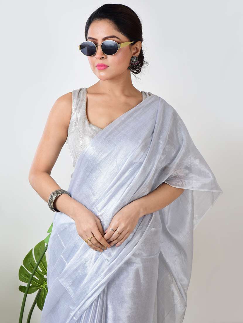women solid plain saree with blouse - 21968626 - Standard Image - 4