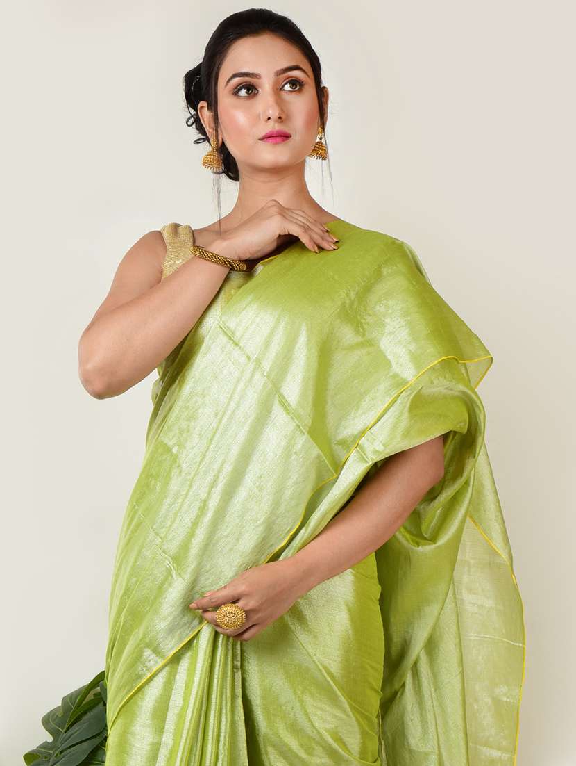 women solid plain saree with blouse - 21968635 - Standard Image - 4