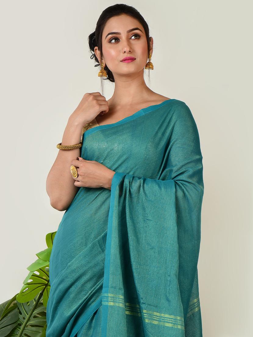 women solid plain saree with blouse - 21968636 - Standard Image - 4