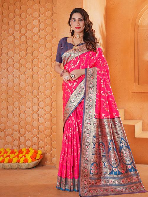 women self design banarasi saree with blouse - 21968651 - Standard Image - 0