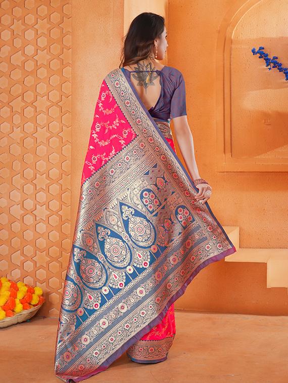 women self design banarasi saree with blouse - 21968651 - Standard Image - 1