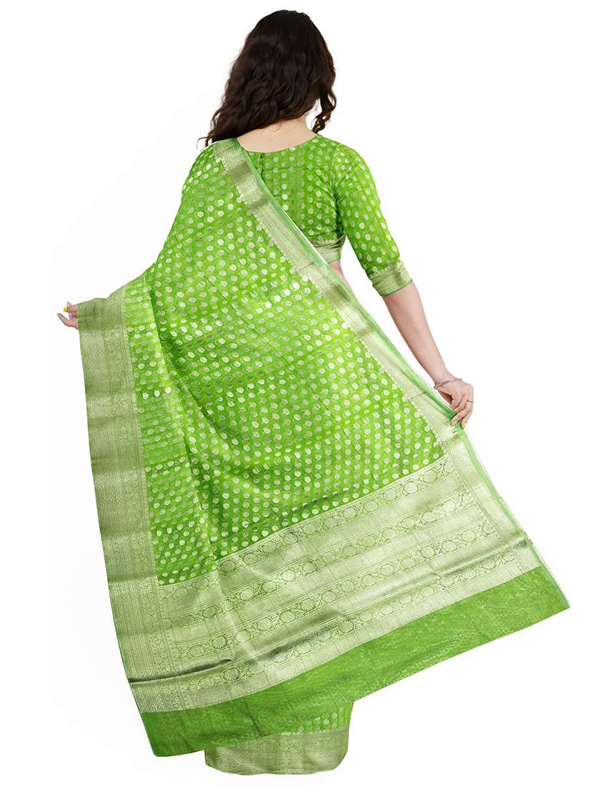 women self design bordered saree with blouse - 21968725 -  Standard Image - 1