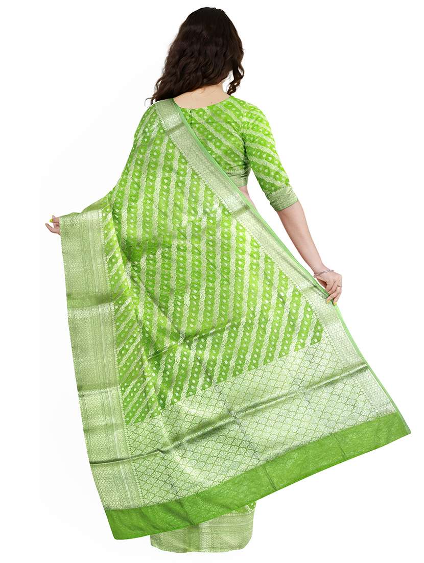 women self design bordered saree with blouse - 21968727 -  Standard Image - 1