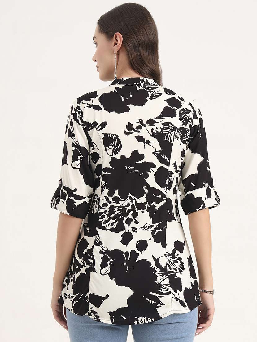 women printed mandarin neck ethnic top - 21968825 - Standard Image - 4