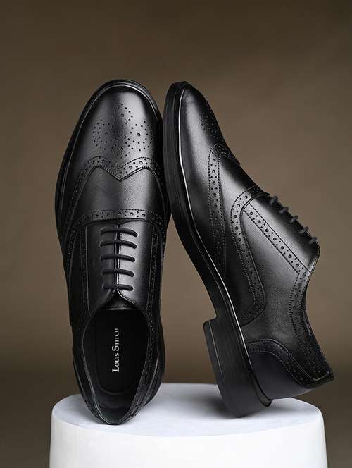 men black lace-up brouge