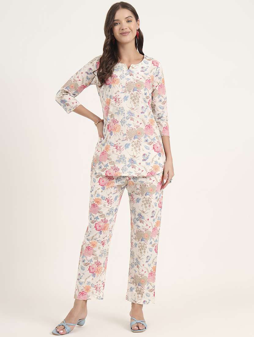 women printed notch neck co-ord set - 21969117 - Standard Image - 1