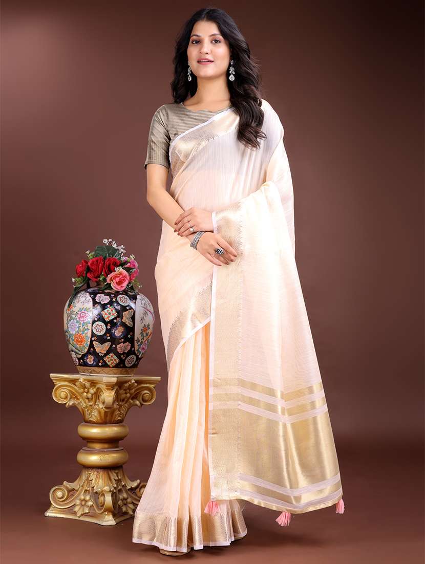 women solid with bordered saree with blouse