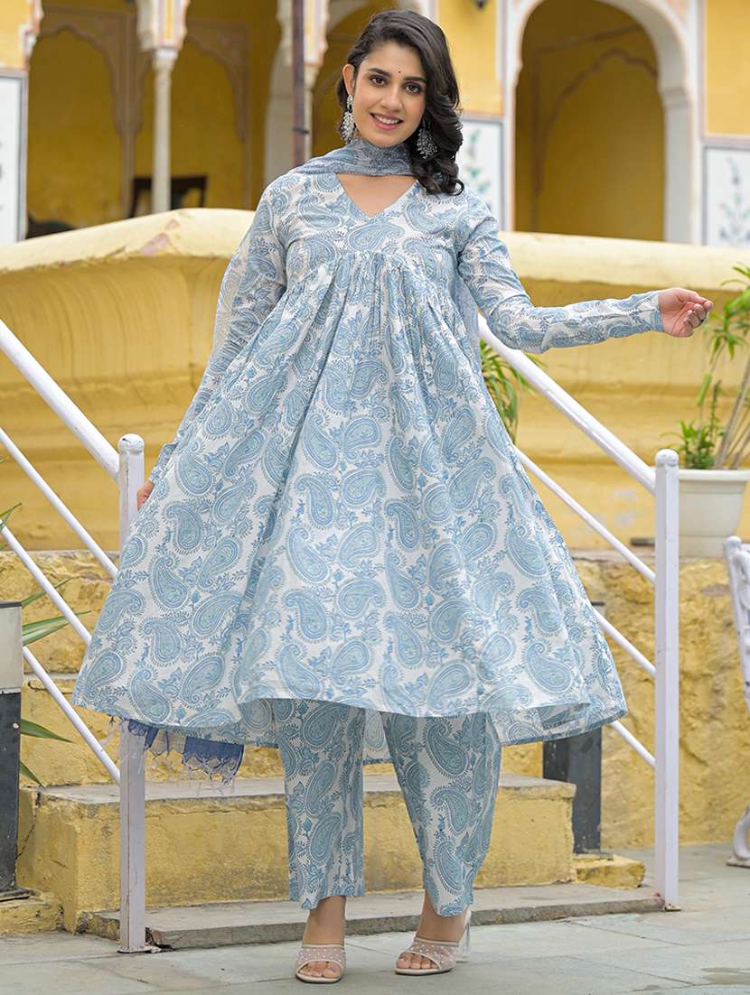 women off white long sleeve kurta pant with dupatta set - 21969210 -  Standard Image - 1