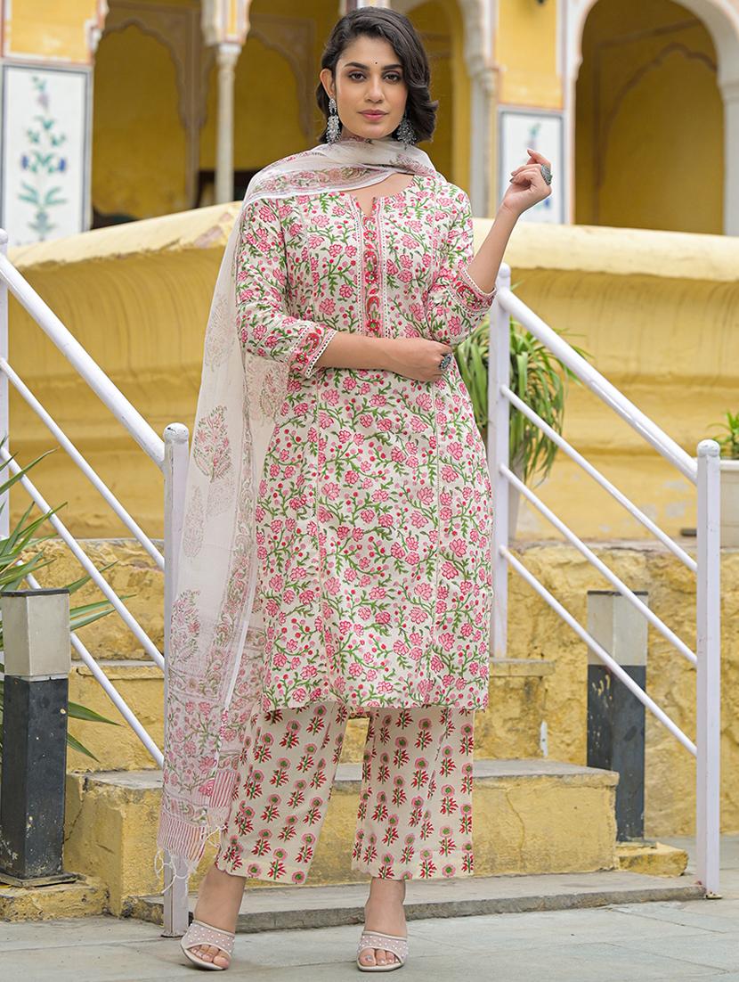 women three quarter sleeve kurta pant with dupatta set - 21969211 - Standard Image - 4