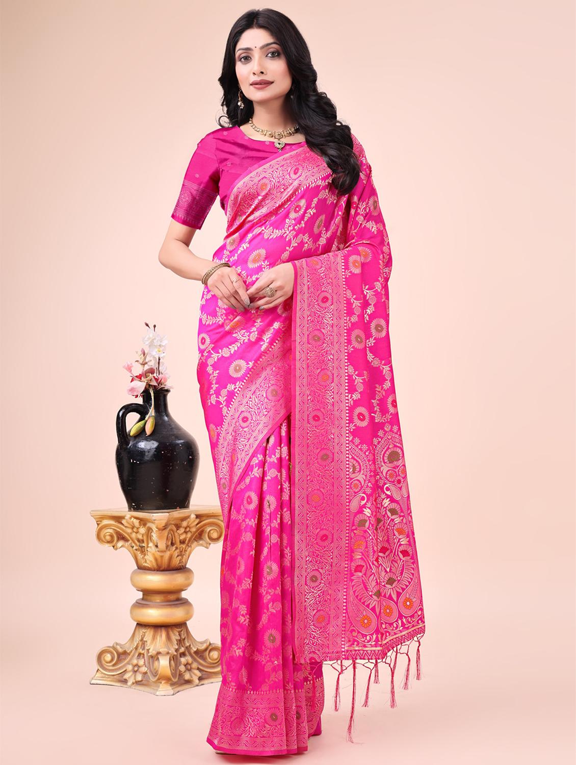 women self design banarasi saree with blouse - 21969223 - Zoom Image - 0