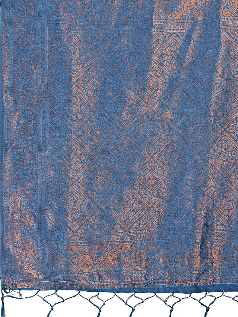 women self design banarasi saree with blouse - 21969839 - Standard Image - 4