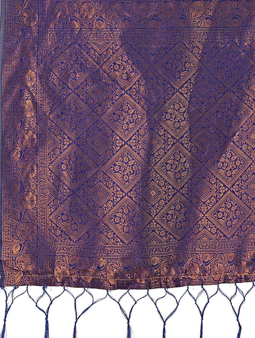 women self design banarasi saree with blouse - 21969840 - Standard Image - 4