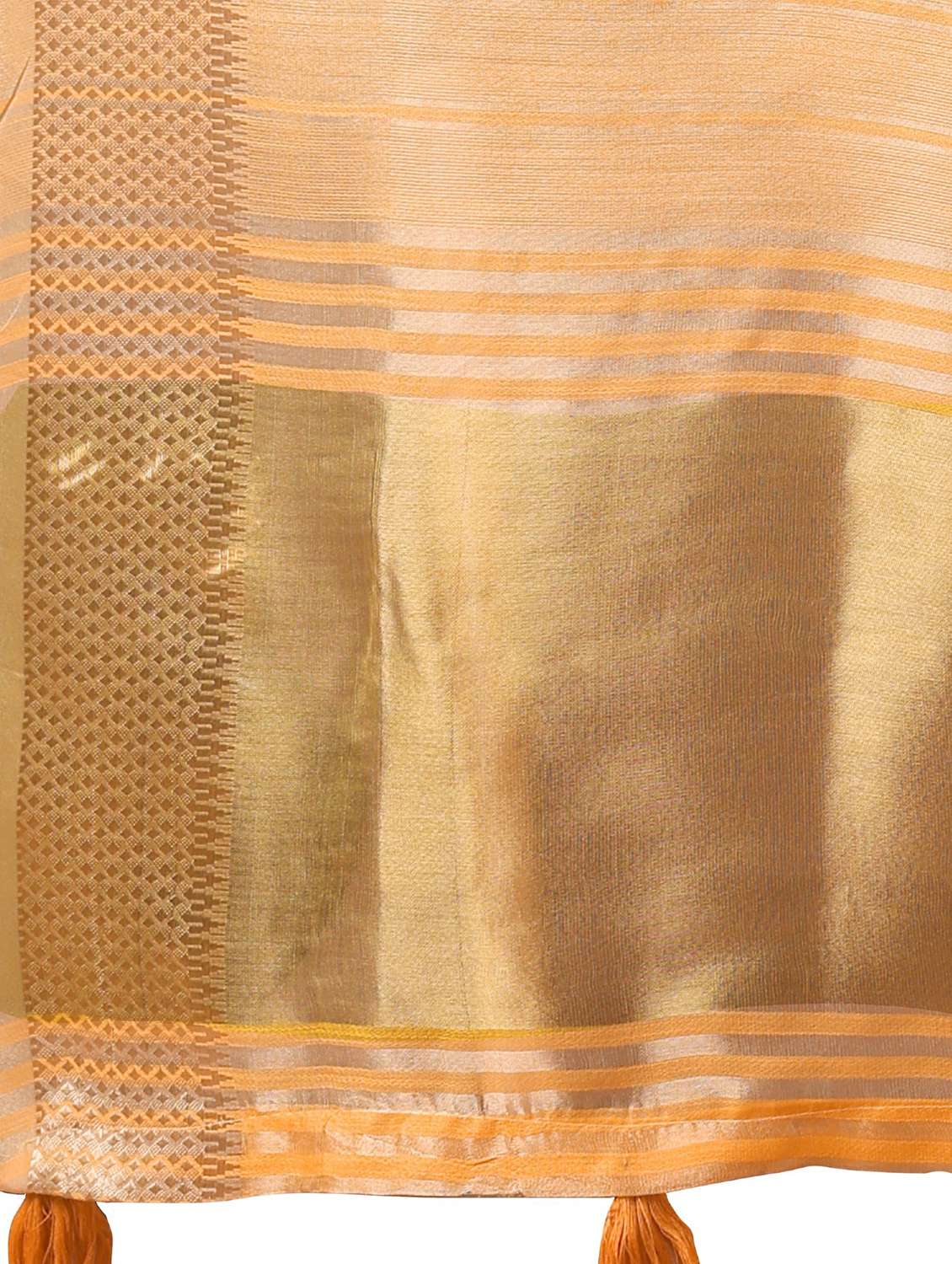 women striped bordered saree with blouse - 21969859 -  Standard Image - 4