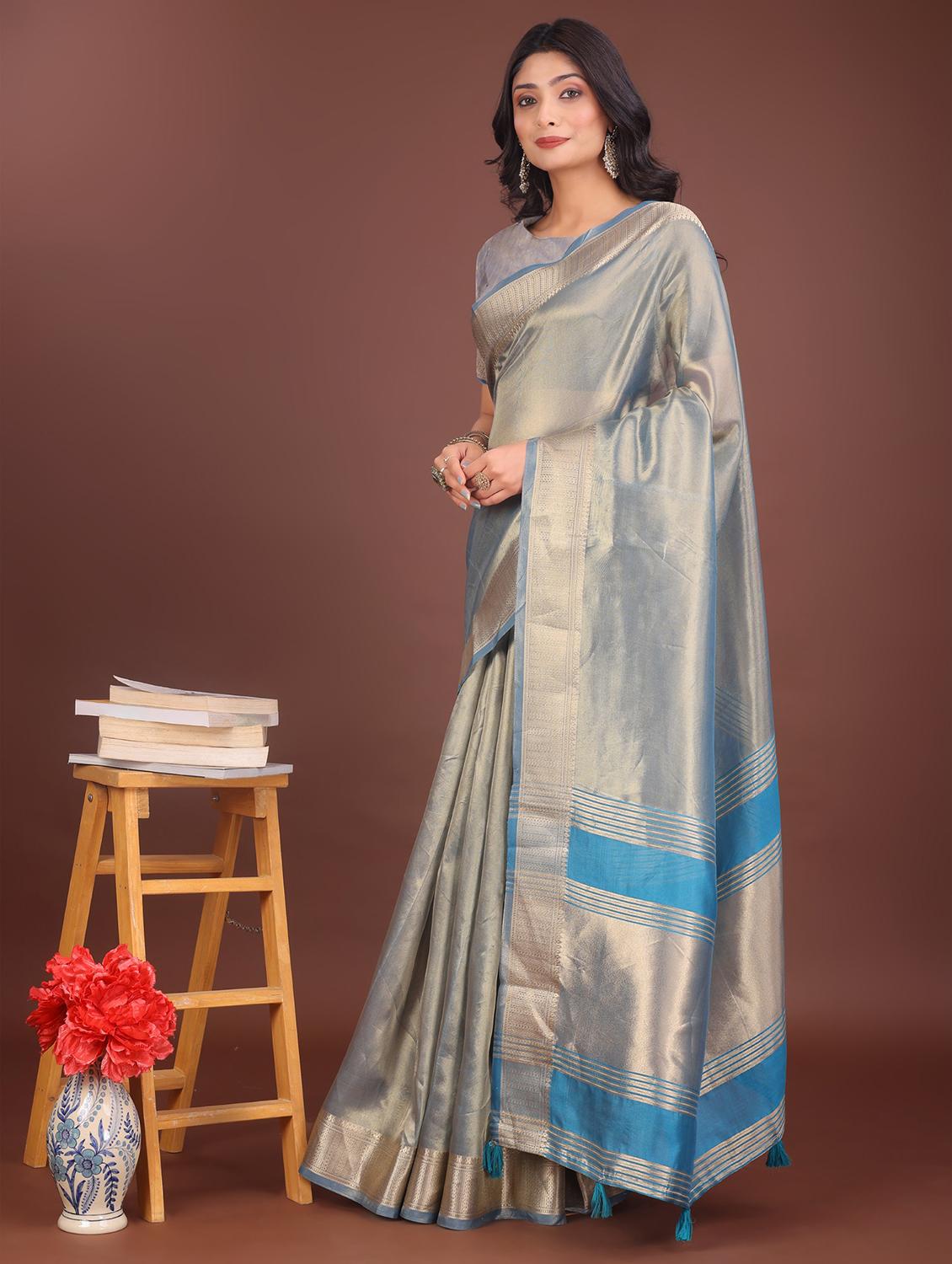 women solid with bordered saree with blouse - 21969865 -  Standard Image - 1