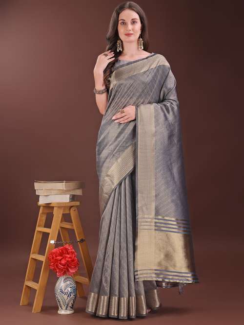 women self design bordered saree with blouse - 21969890 -  Standard Image - 0