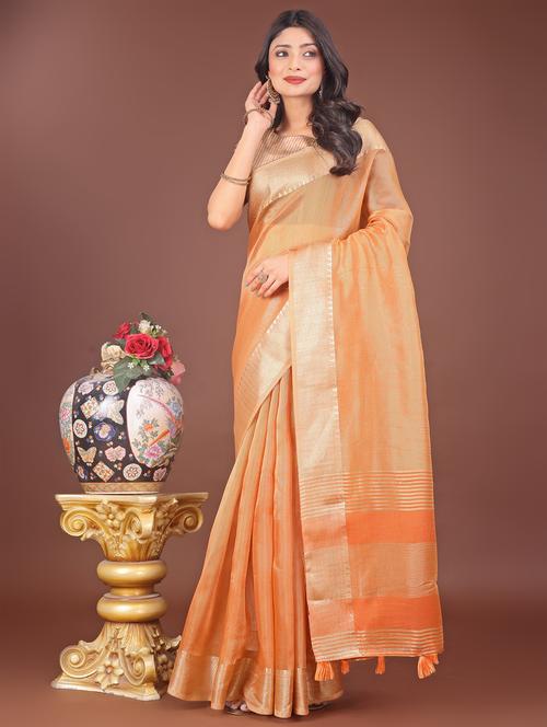 women solid with bordered saree with blouse - 21969901 - Standard Image - 0