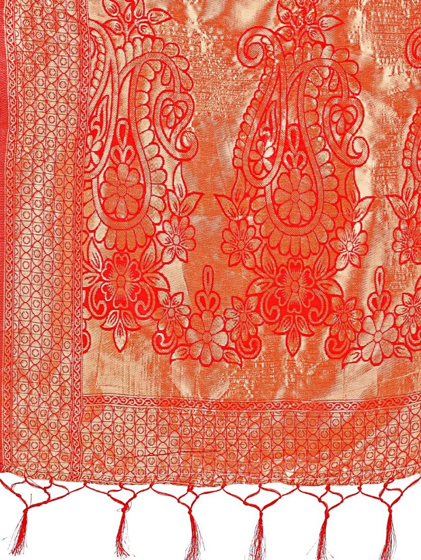 women self design banarasi saree with blouse - 21969932 - Standard Image - 4