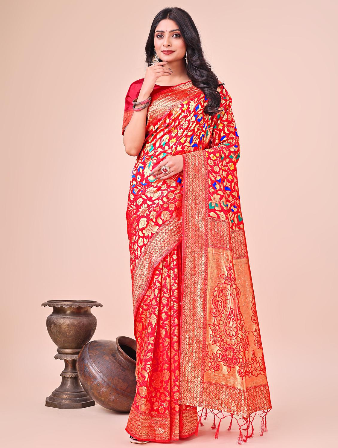 women self design banarasi saree with blouse - 21969933 -  Zoom Image - 0