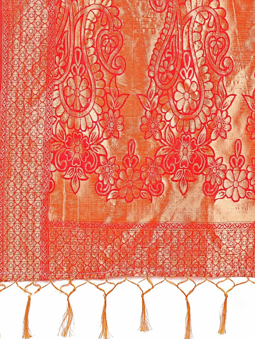 women self design banarasi saree with blouse - 21969933 - Standard Image - 4